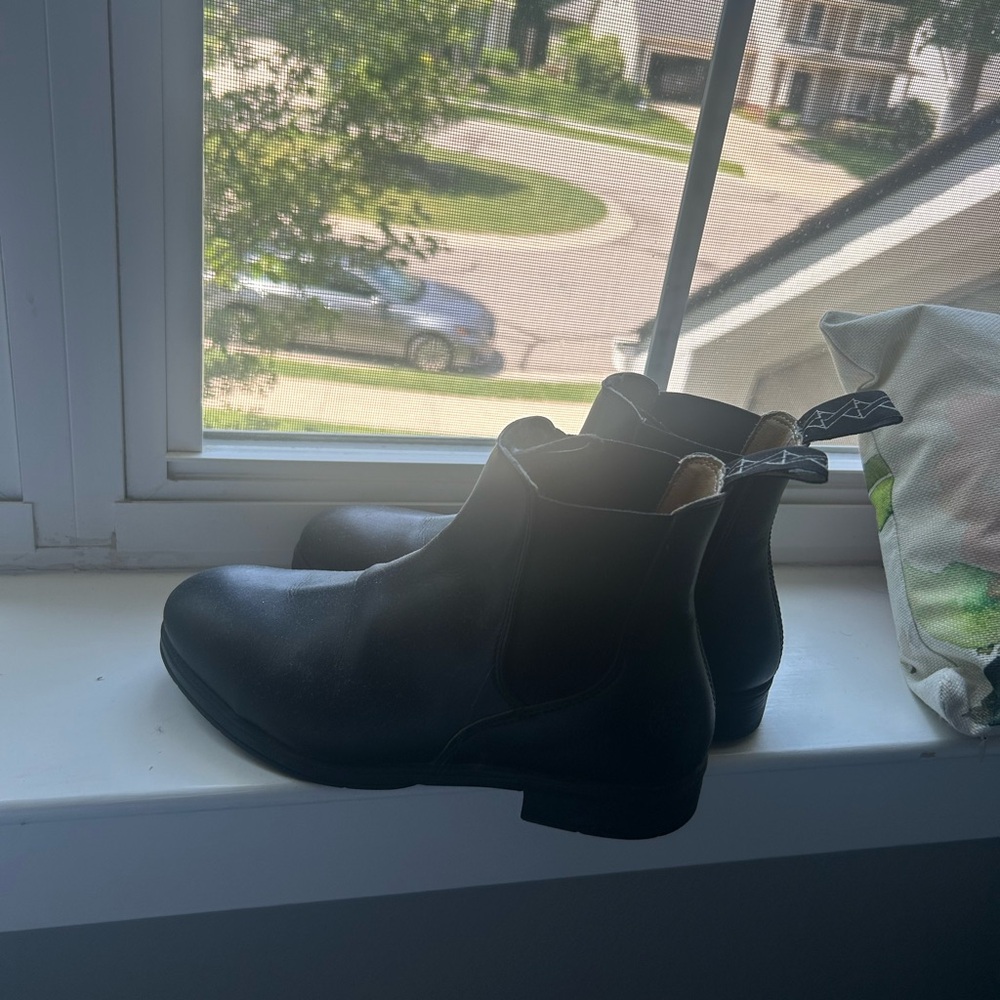 Xena Footwear Valence Steel-Toed Safety Boot